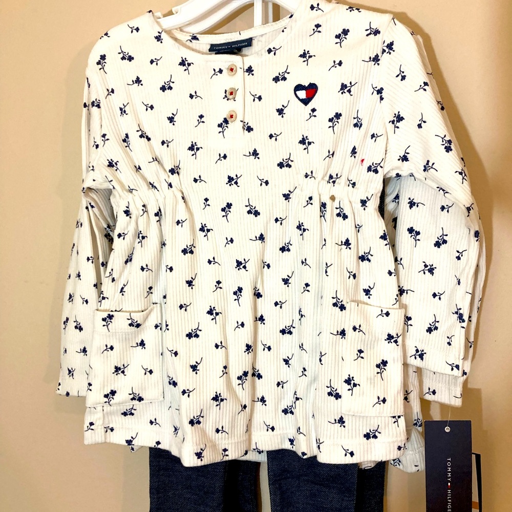 Tommy Hilfiger Girls Floral Top & Stretch Pants Set 3T NWT